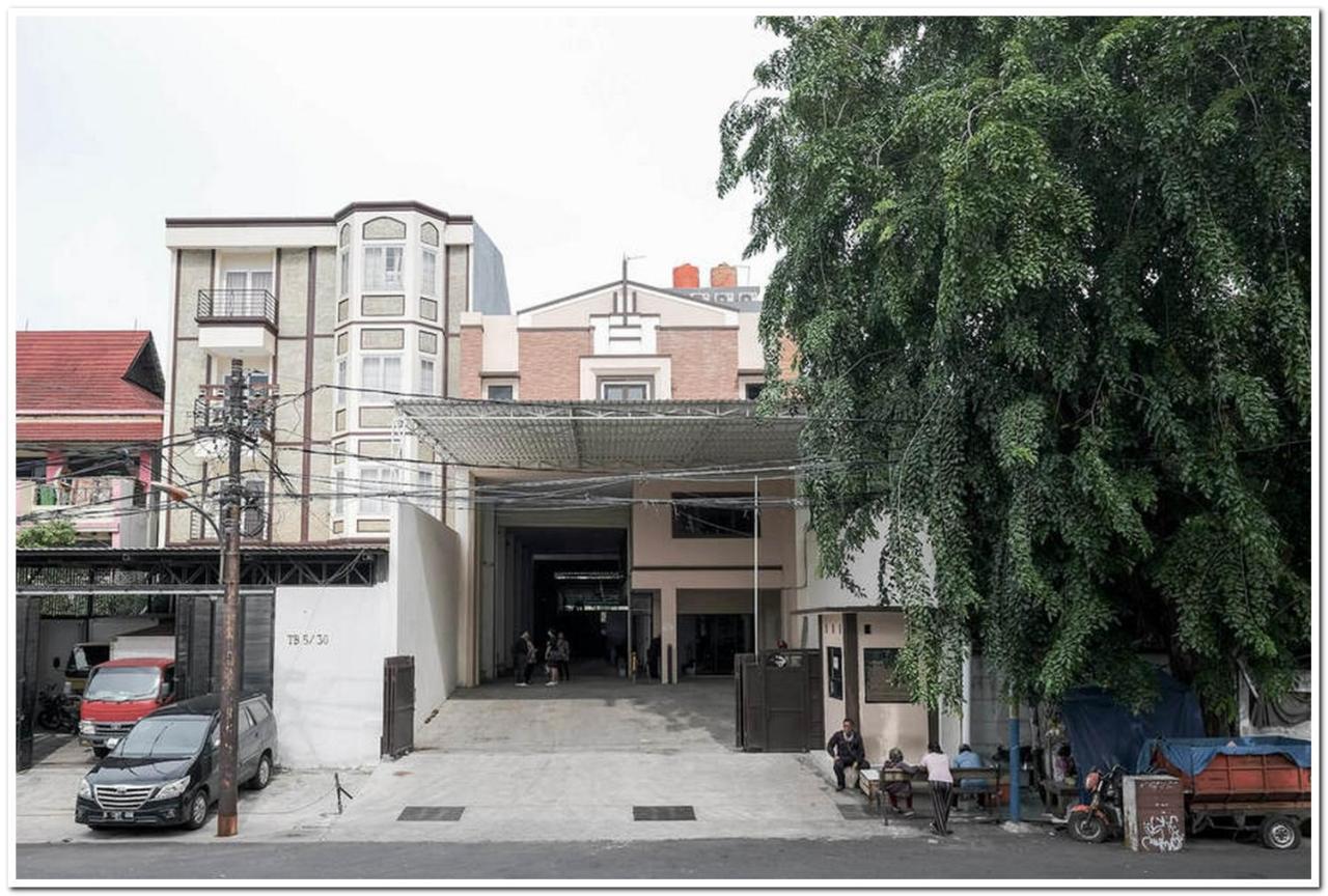 Reddoorz Near Kota Tua 2 Hotel Jakarta Exterior photo
